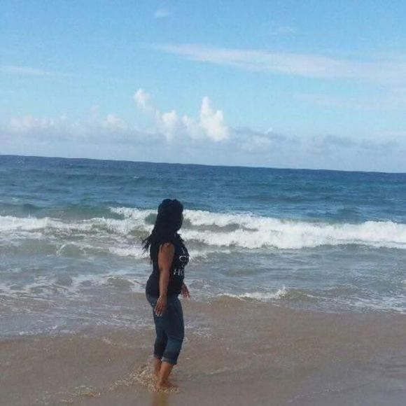 Meet your Posher, Gena - Picture 1 of 1